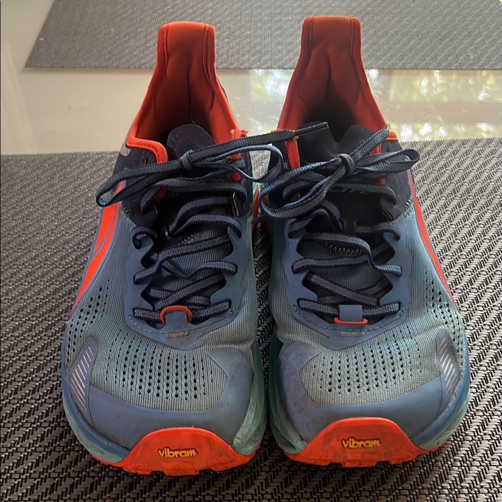 Men’s Altra Olympus 5 Trail Running Shoe